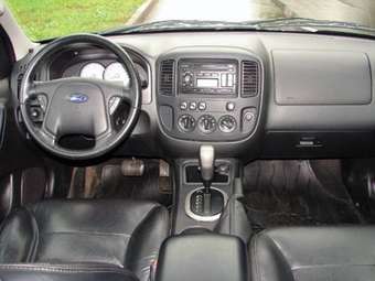 2004 Ford Maverick Pictures