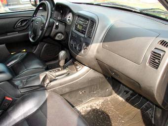 2004 Ford Maverick Photos