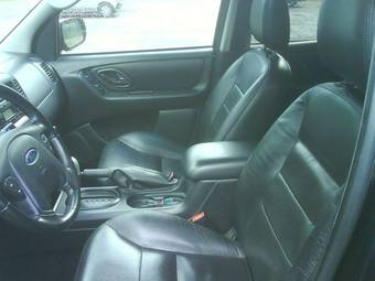 2004 Ford Maverick Pictures