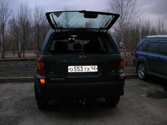 2005 Ford Maverick Pictures