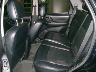 2005 Ford Maverick Images