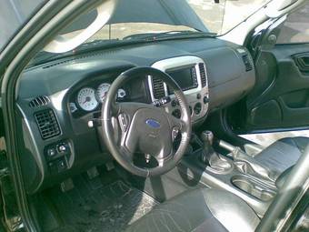 2005 Ford Maverick Pictures