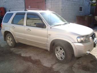 2005 Ford Maverick Photos