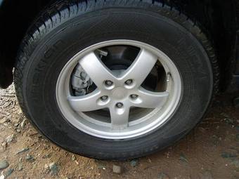 2006 Ford Maverick Pics