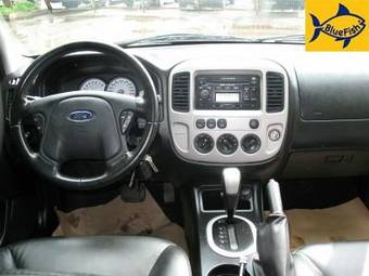 2006 Ford Maverick Photos