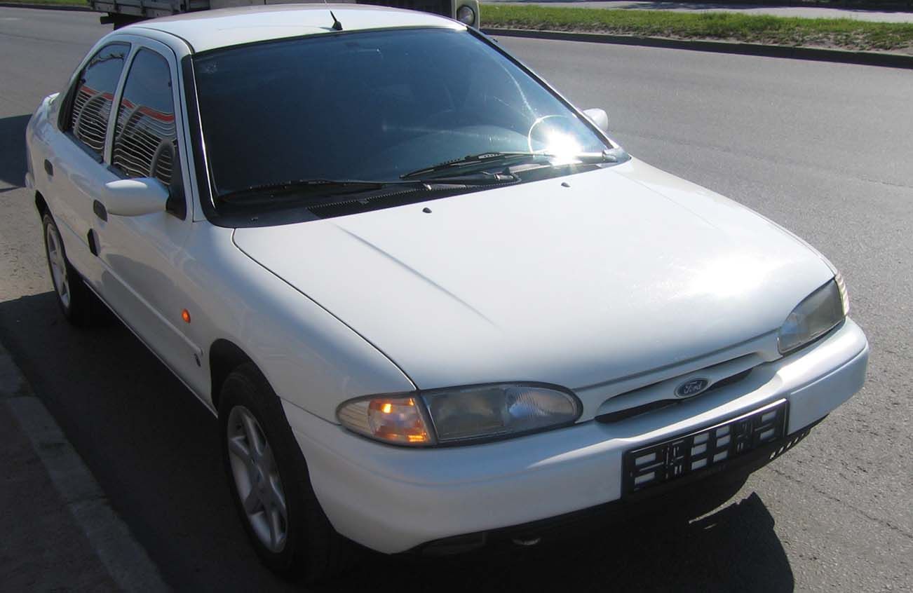 1993 Ford Mondeo