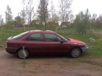 1993 Ford Mondeo Photos