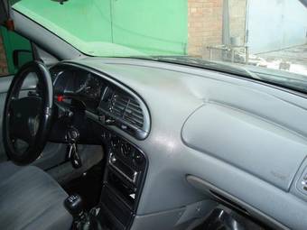 1994 Ford Mondeo Photos