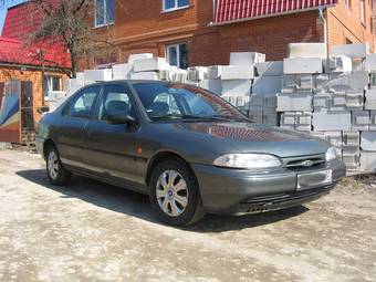 1994 Ford Mondeo Photos