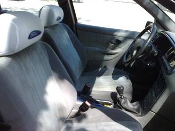 1994 Ford Mondeo Pictures