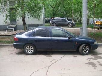 1994 Ford Mondeo Photos