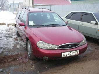 1996 Ford Mondeo Pictures
