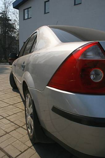 2003 Ford Mondeo