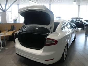 2012 Ford Mondeo Photos