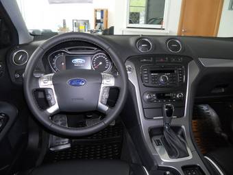 2012 Ford Mondeo Photos