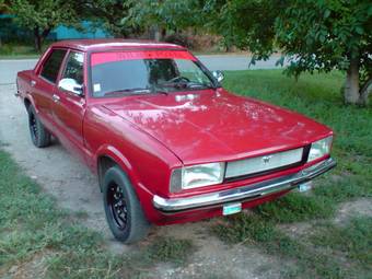 1977 Ford Mustang Photos