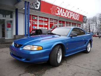 1995 Ford Mustang Pictures