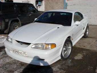 1995 Ford Mustang Images