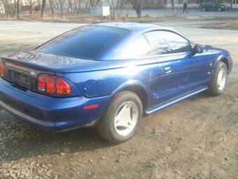 1997 Ford Mustang Pictures