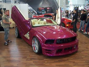 2010 Ford Mustang Photos
