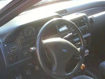 1992 Ford Orion Photos