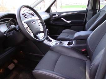 2008 Ford S-MAX Pictures