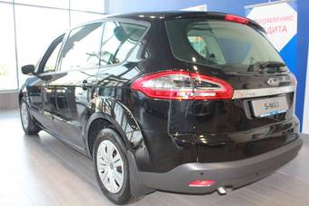 2012 Ford S-MAX Pictures