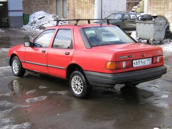 1988 Ford Sierra Photos