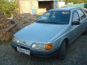 1988 Ford Sierra Photos