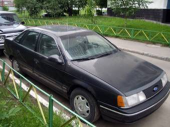 1987 Ford Taurus