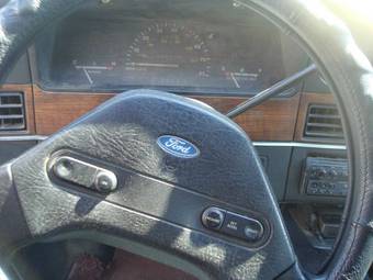 1989 Ford Taurus Pictures