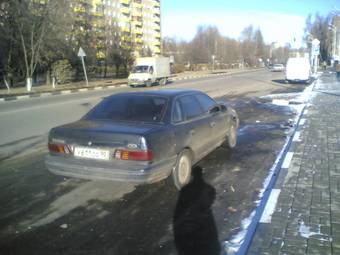 1990 Ford Taurus