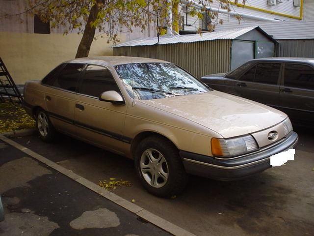 1991 Ford Taurus