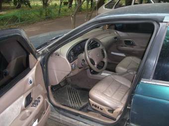 1993 Ford Taurus Photos