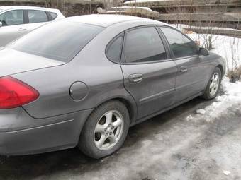 2002 Ford Taurus Pictures