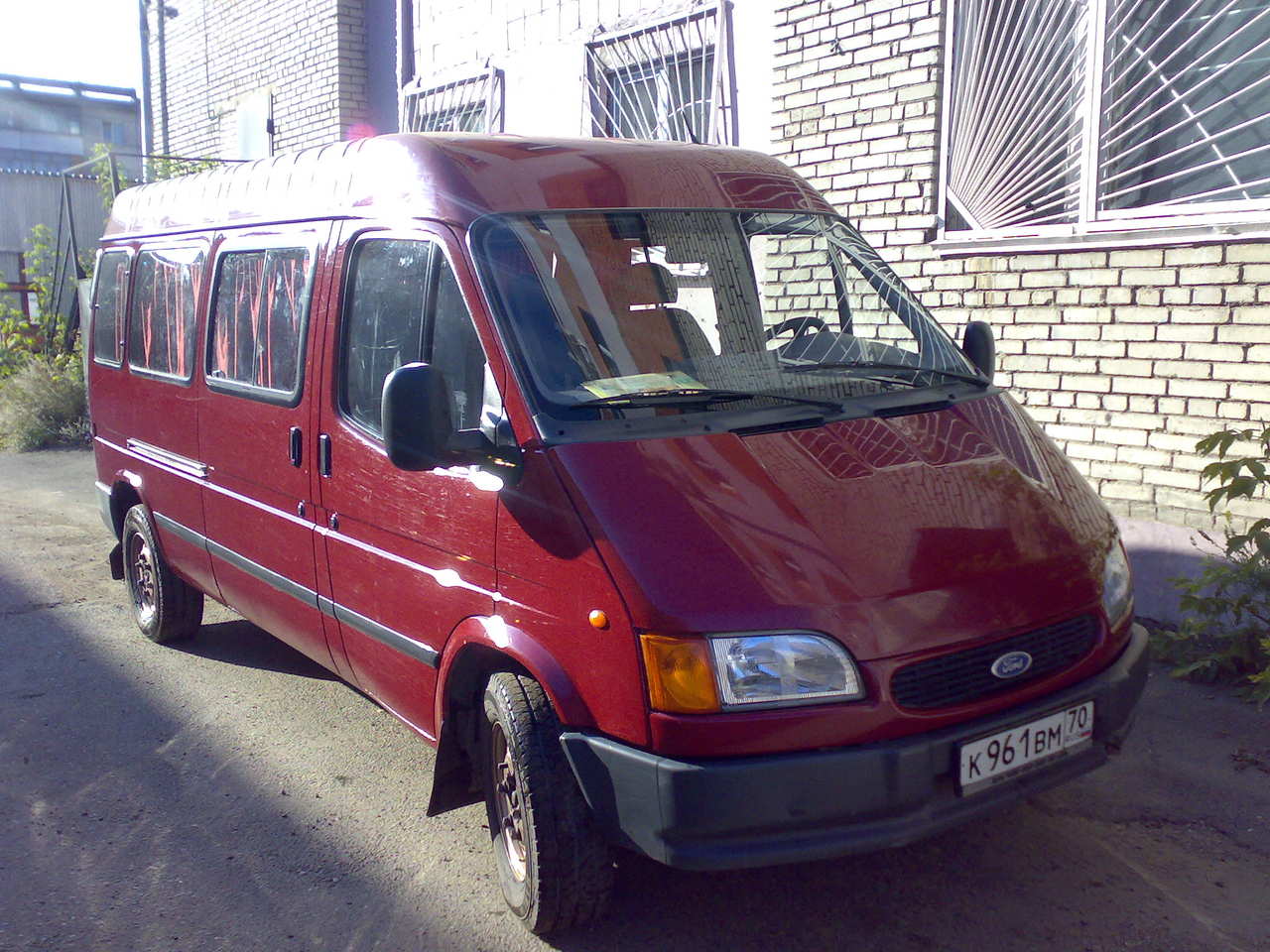 1996 FORD Transit specs, Engine size 2.0, Fuel type Gasoline, Drive wheels  FR or RR, Transmission Gearbox Manual