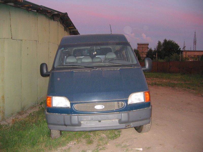 2000 Ford Transit