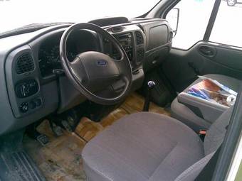 2000 Ford Transit Photos