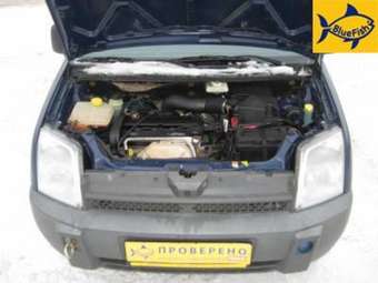 2004 Ford Transit Pictures