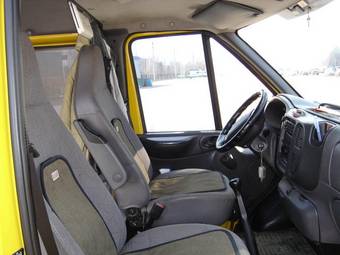 2004 Ford Transit Pics