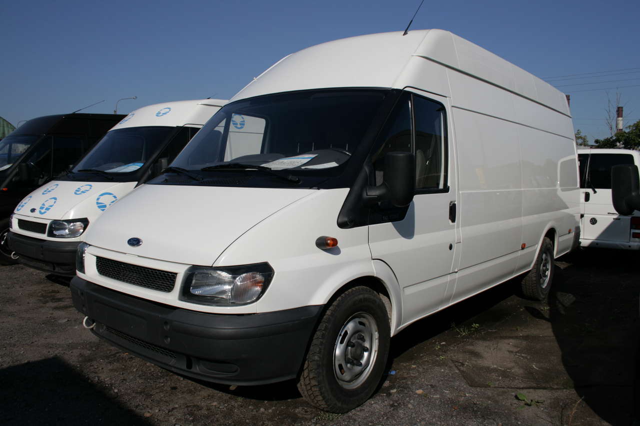 2004 FORD Transit specs, Engine size 2400cm3