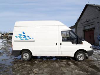 2005 Ford Transit Photos