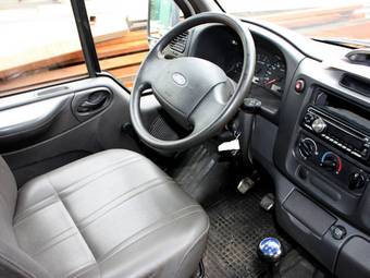 2005 Ford Transit Pictures