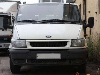 2005 Ford Transit Photos