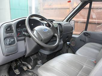 2006 Ford Transit Pictures