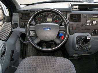 2007 Ford Transit Photos