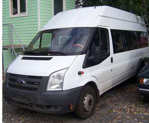 2007 Ford Transit Photos