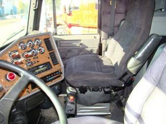 2003 Freightliner Sprinter Photos