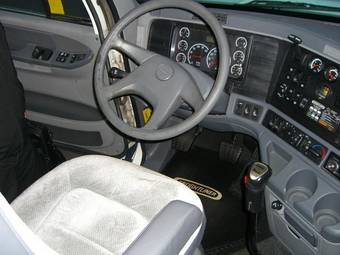 2004 Freightliner Sprinter Pictures