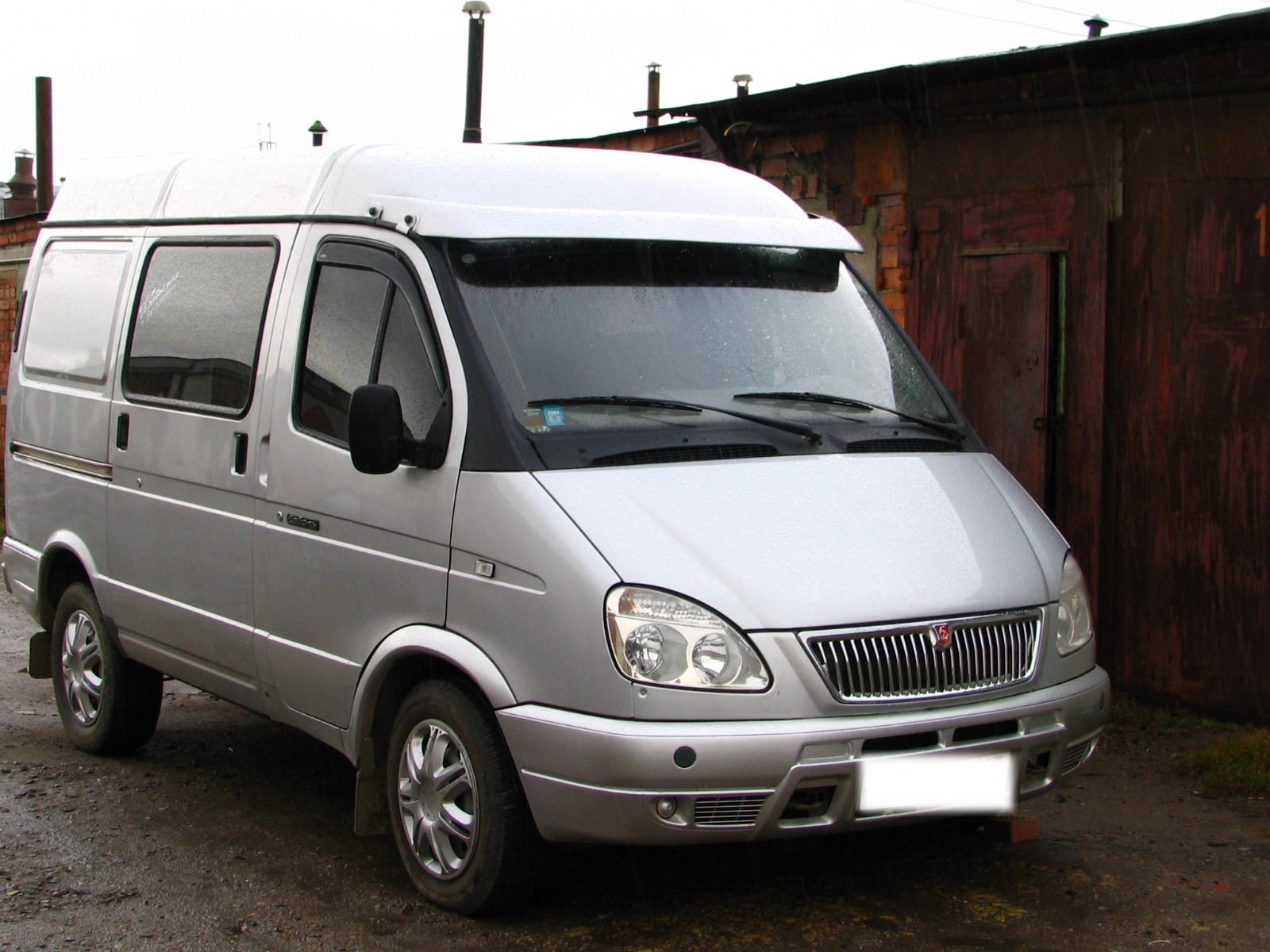 2003 GAZ 2217